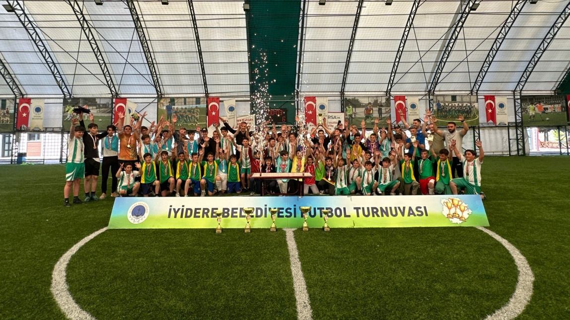 FUTBOL VE VOLEYBOL TURNUVASI